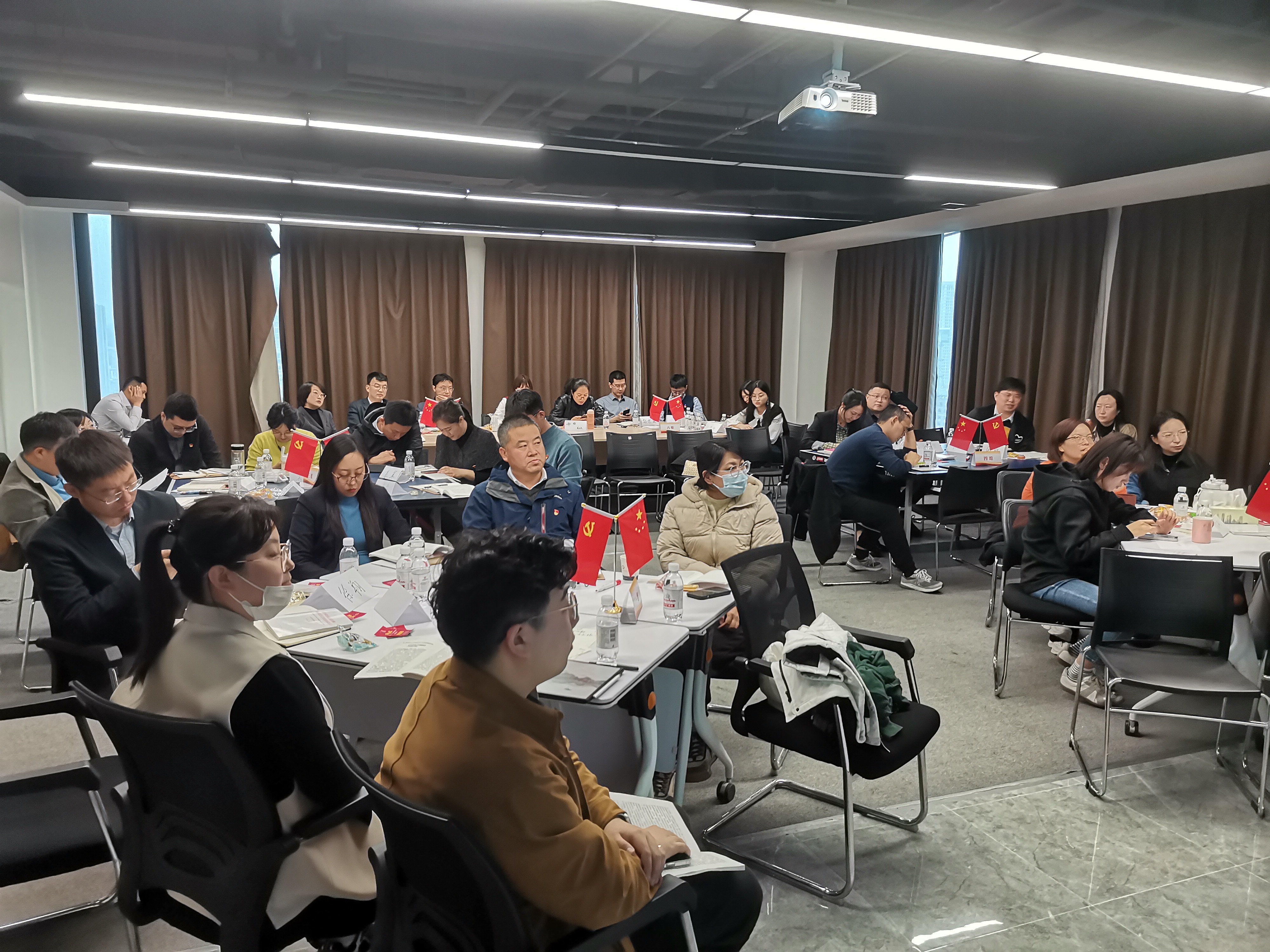 QQPK官网-不凡成绩非凡,相信品牌的实力